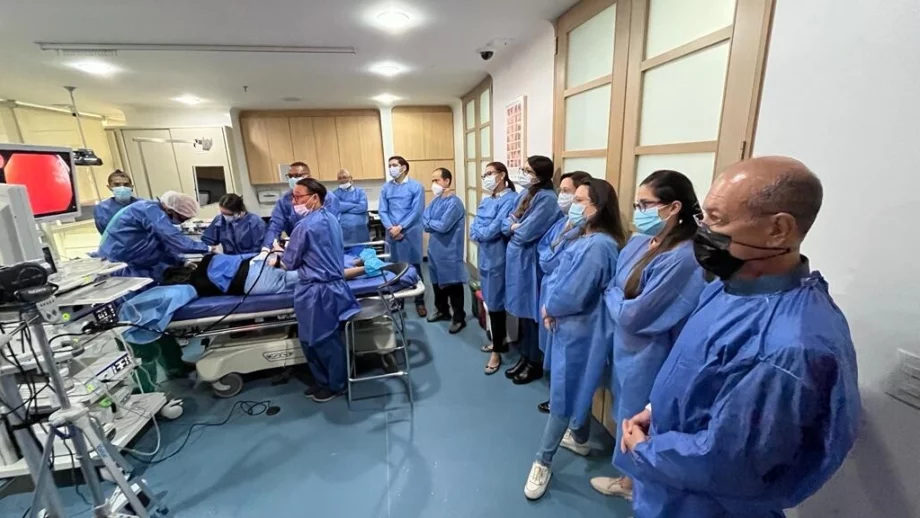 February liev high q course colonoscopic techniques