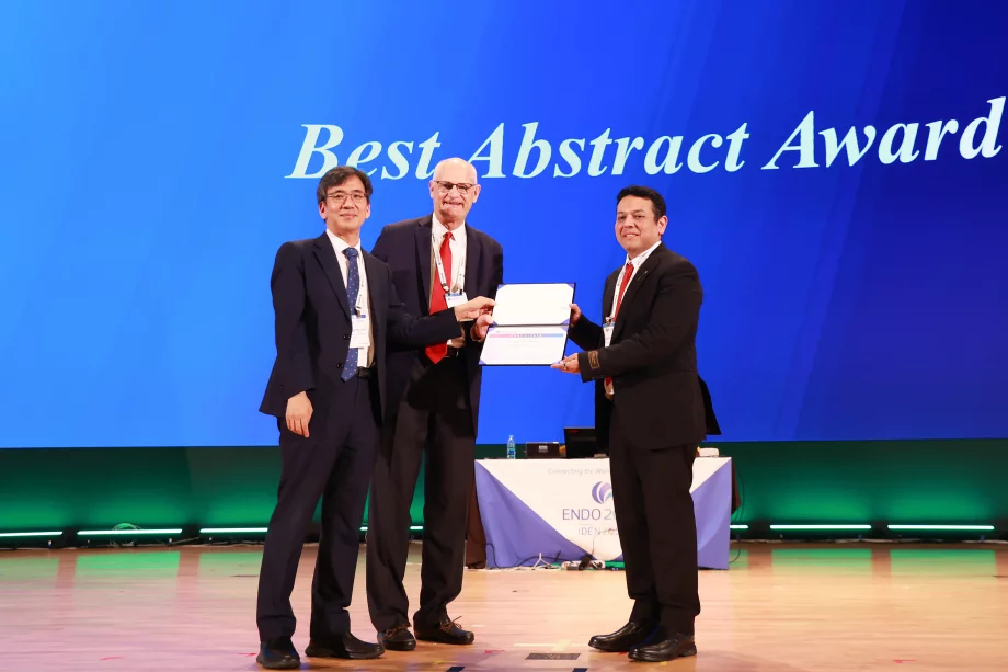Robles medranda award